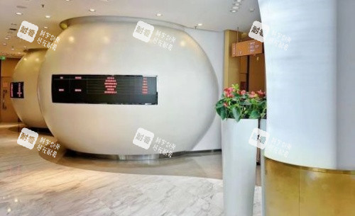 成都铜雀台整形医院电子屏幕示意图