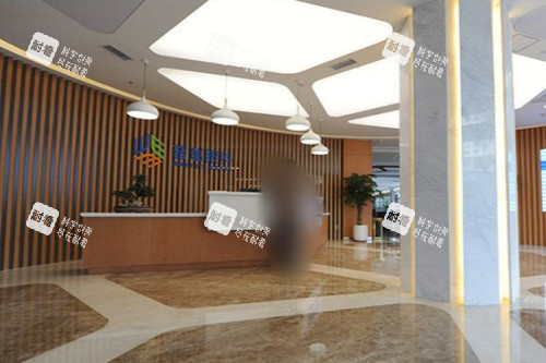 合肥普瑞眼科医院导诊台