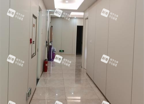 北京英煌整形医院走廊