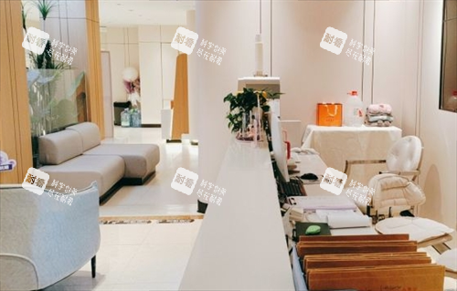 沈阳名流整形前台侧面展示