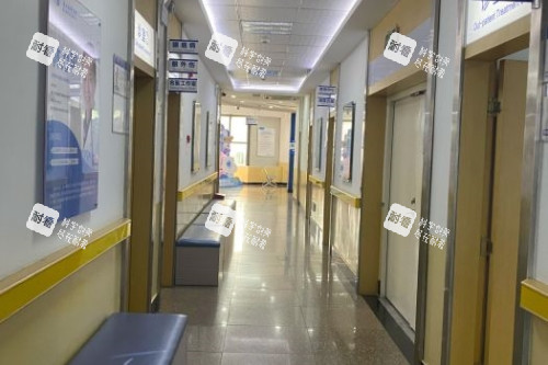 泉州华厦眼科候诊区 泉州华厦眼科候诊区