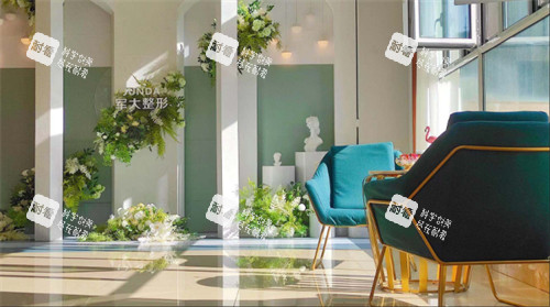 太原军大整形医院休息一角