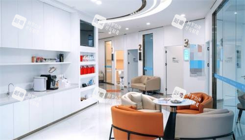 南宁华厦眼科接待区