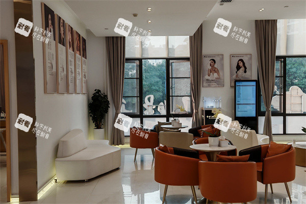 南宁柏琳悦美医疗美容医院大厅环境图