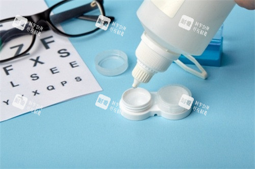 隐形眼镜与框架眼镜