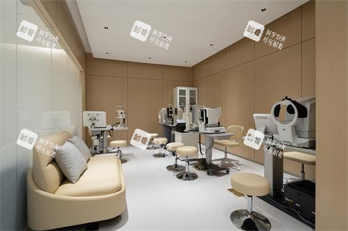 上海艾嘉瞳心眼科门诊治疗示意图