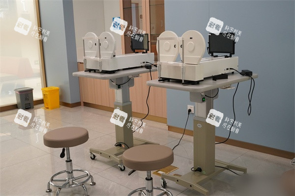 南宁普瑞眼科医院检查设备