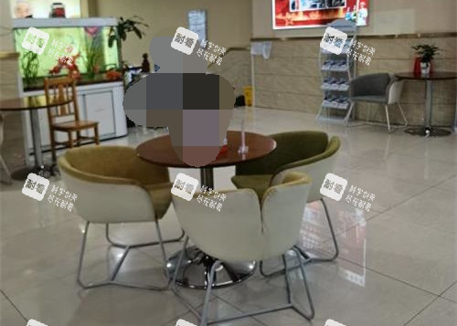 成都军建疤痕科休息区