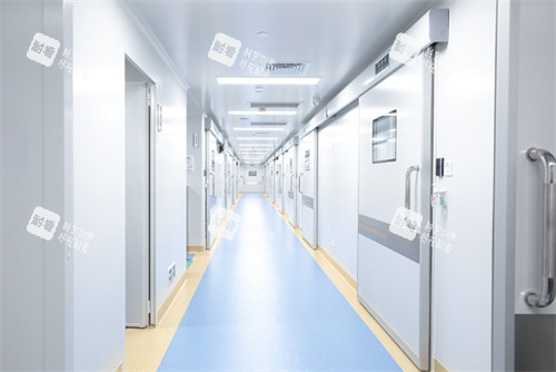 广州华美医疗美容医院走廊