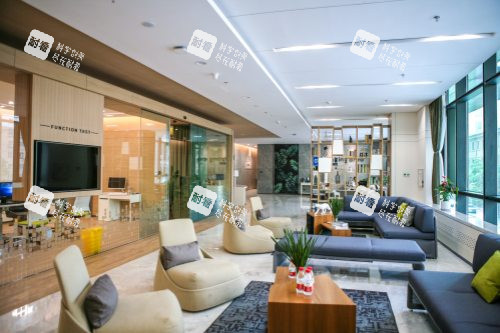 沈阳爱尔卓越眼科医院屈光区域环境 沈阳爱尔卓越眼科医院屈光区域环境