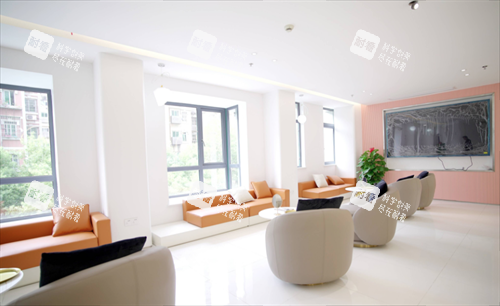 南昌佳美整形医院沙发