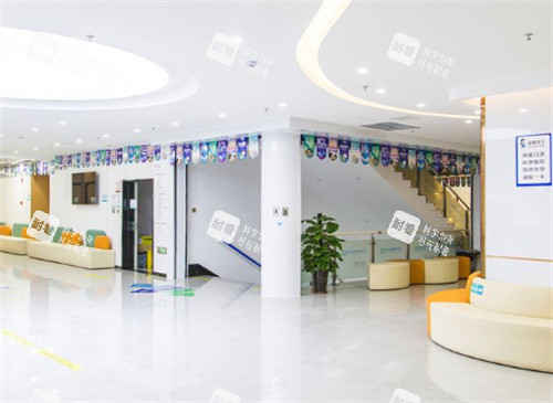 福州亮睛眼科医院环境