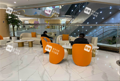 成都军大整形外科医院等待区 成都军大整形外科医院等待区