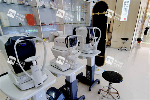 无锡华厦眼科视力检查设备