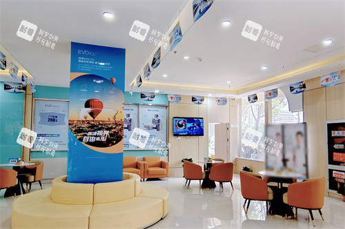 无锡华厦眼科休息区