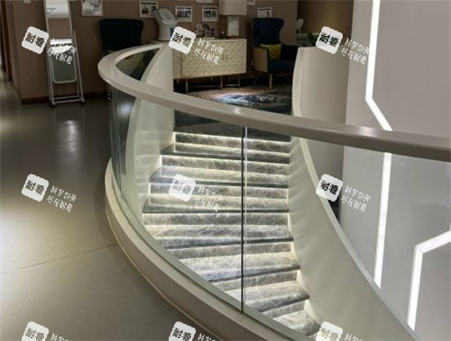 重庆艾俪医疗美容楼梯间环境 重庆艾俪医疗美容楼梯间环境