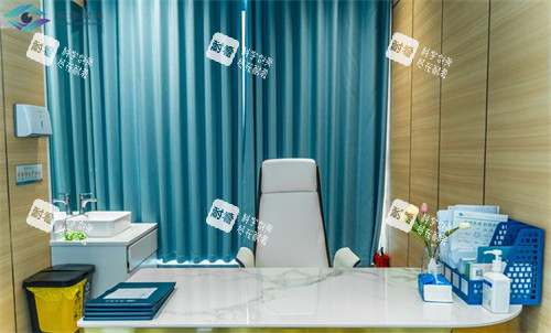 成都高新英华眼科面诊室 成都高新英华眼科面诊室