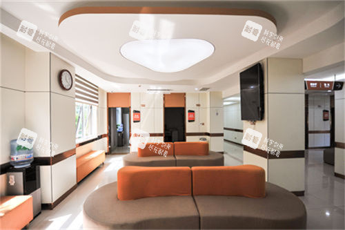 济南华视眼科候诊区环境