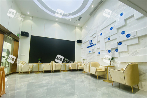 重庆郑荃丽格青春医疗美容大厅休息区