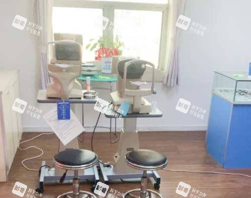 上海沪申五官科眼科专科检查室 上海沪申五官科眼科专科检查室