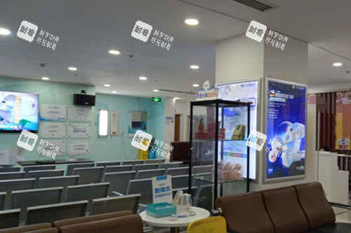 成都华厦眼科休息等候区环境 成都华厦眼科休息等候区环境