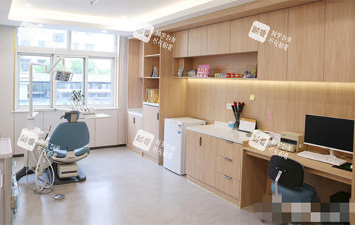 上海沪申五官科医院口腔科治疗室 上海沪申五官科医院口腔科治疗室