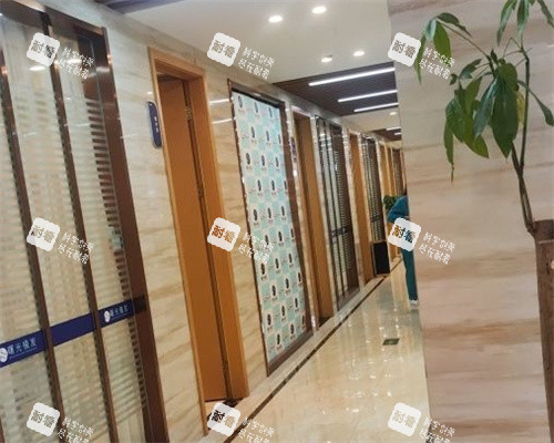 合肥曙光植发医院走廊 合肥曙光植发医院走廊