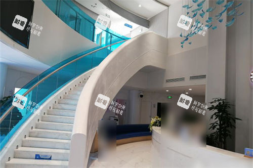 西安医大眼科做近视眼手术靠谱吗？全飞秒/ICL结果+改善期实测