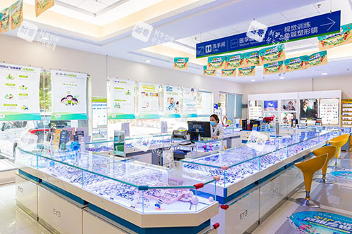 惠州爱尔眼科医院 医学配景区