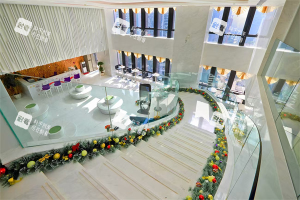 广州华美医院眼整形天团曝光！薛提朋/阮庆玲等5位医生技术解析，看完秒懂选谁！