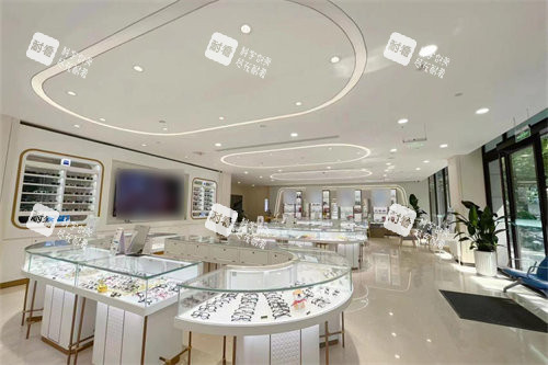 郑州普瑞眼科医院配镜区环境