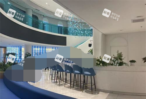 西安医大眼科医院服务台 西安医大眼科医院服务台