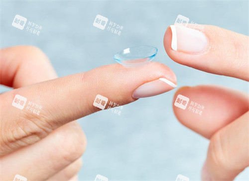 矫正视力的角膜塑形镜