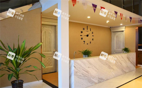 合肥崔劲松医疗美容新地店前台