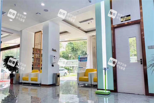 无锡明昕眼科门诊部一楼大厅