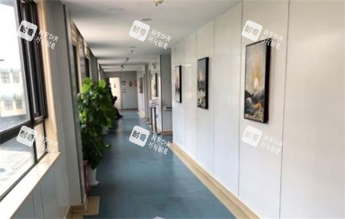 上海海华医院走廊