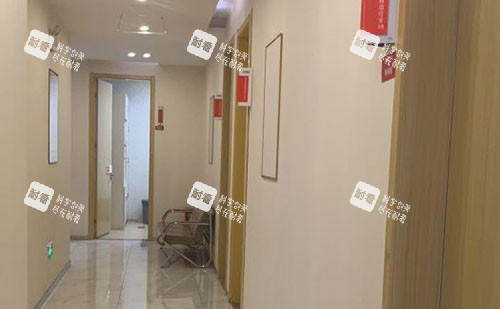 南京华韩奇致整形走廊环境图