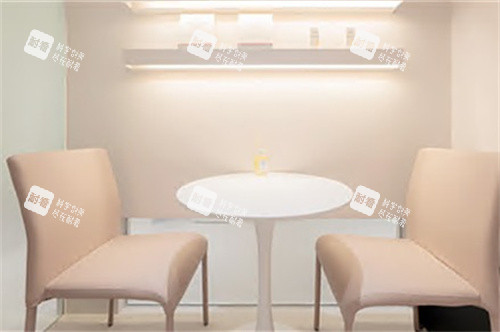 韩国Bellissimo皮肤科休息区