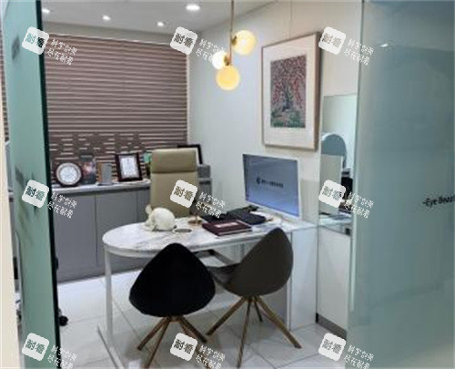 韩国大眼睛整形面诊室