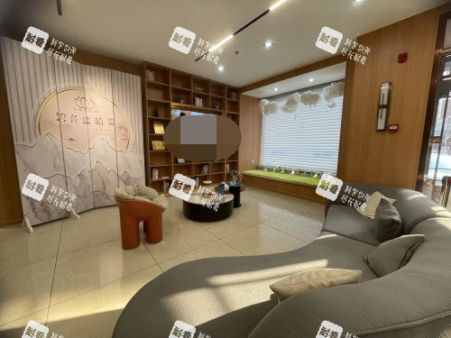 哈尔滨碧莲盛植发大厅