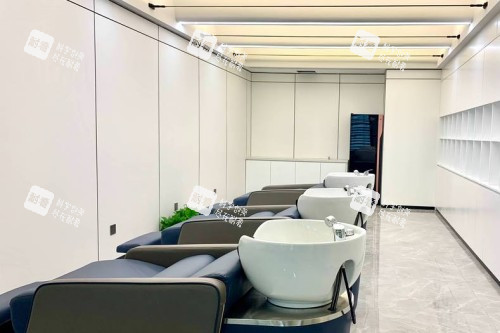 东莞尚青逸植发操作区