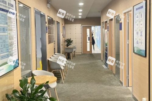 宁波爱尔眼科医院走廊