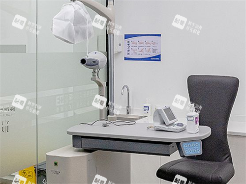 深圳友华普惠眼科面诊室