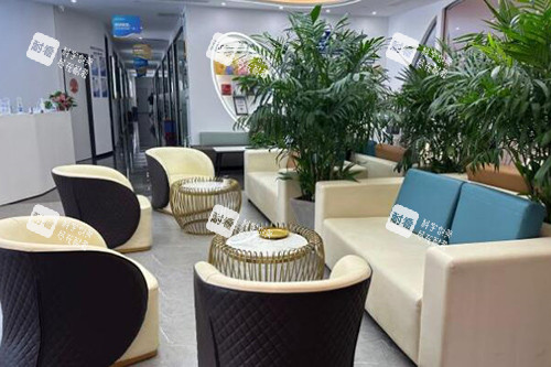 深圳友华普惠眼科院内环境图