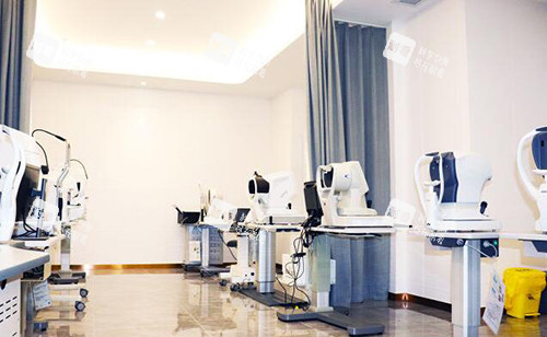 东莞友华普惠眼科仪器