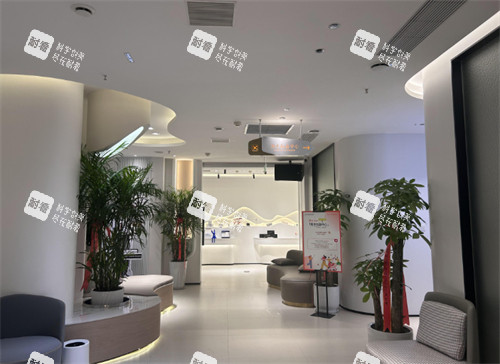洛阳孔繁荣医疗美容医院过道 洛阳孔繁荣医疗美容医院过道