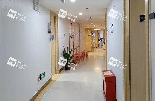 深圳富华整形医院过道区