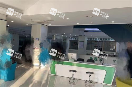 合肥东南眼科医院导医环境照片