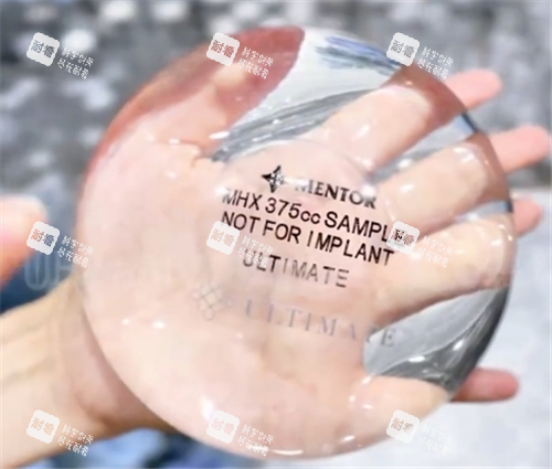 傲诺拉星钻隆胸假体