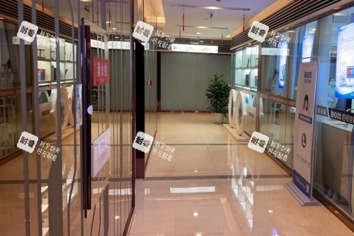 成都佰视佳眼科走廊图片 成都佰视佳眼科走廊图片